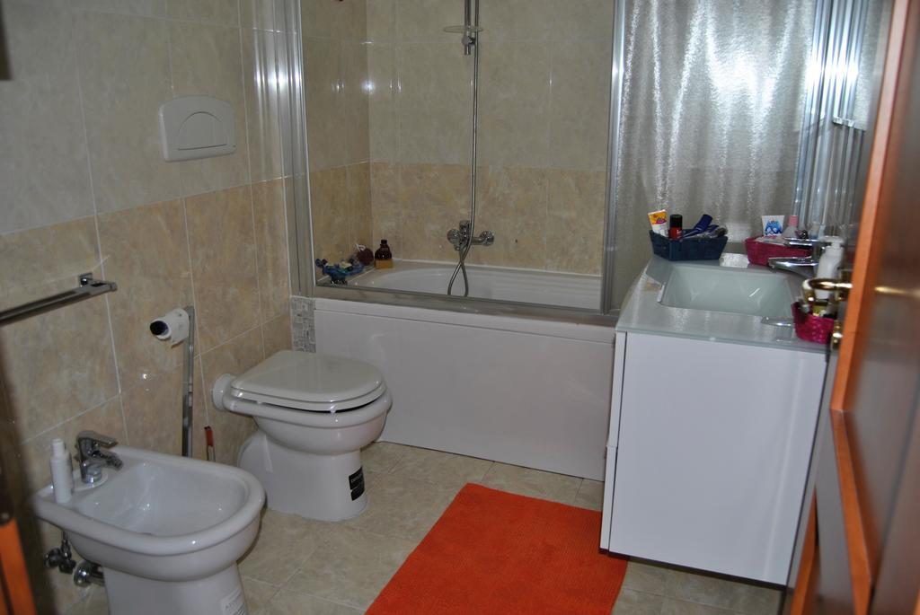 Rhomeholidays Fiumicino Extérieur photo